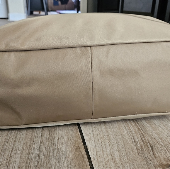 Michael Kors Gorgia Large Nylon  Beige Tote with Gold Accents Bag. - Picture 12 of 16